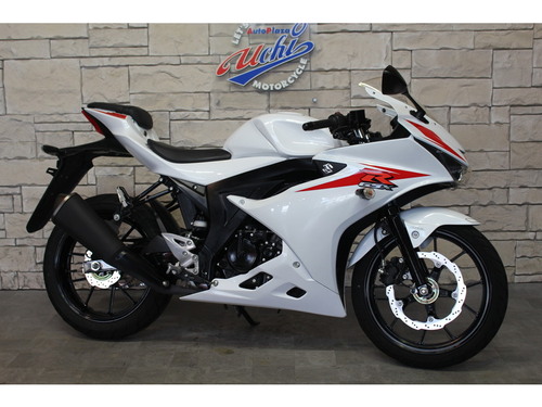 スズキ GSX-R125