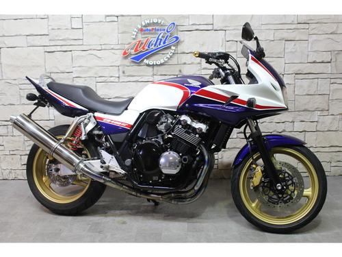 ホンダ CB400スーパーボルドール