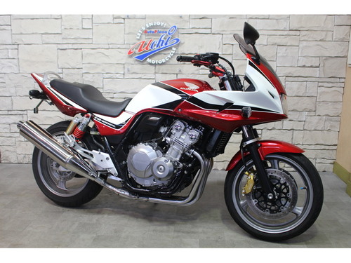 ホンダ CB400スーパーボルドール