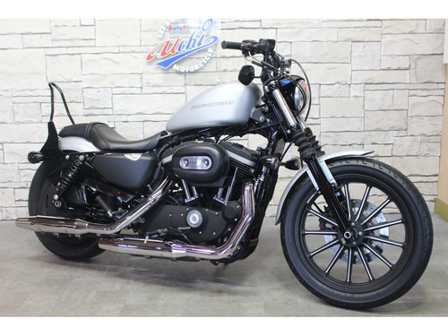 ハーレーダビッドソン XL883R